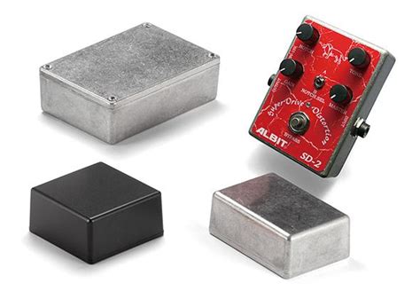 The Ultimate Guide to Guitar Pedal Enclosures: DIY and Product 